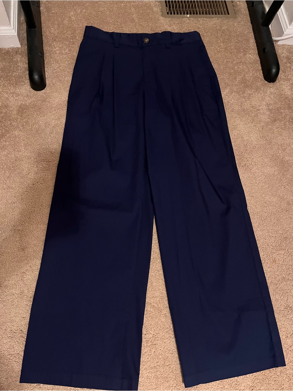 Lands End women’s Wide Leg Navy pleated trouser
